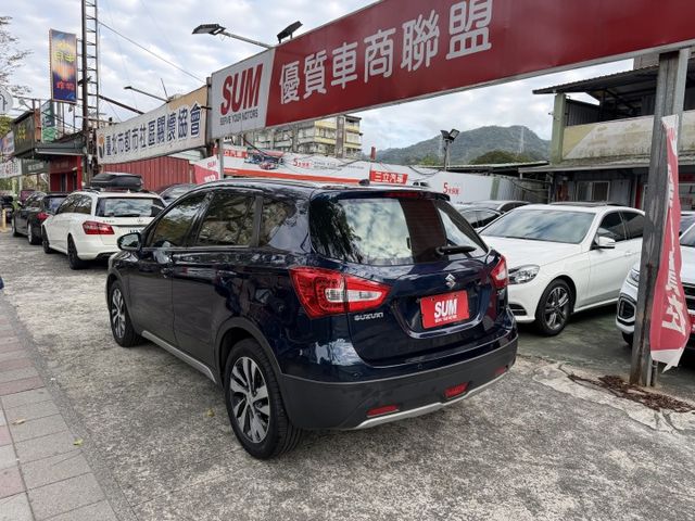1.4渦輪 LED頭燈 防滑 六安 IKEY CARPLAY 超級滿配  第2張相片