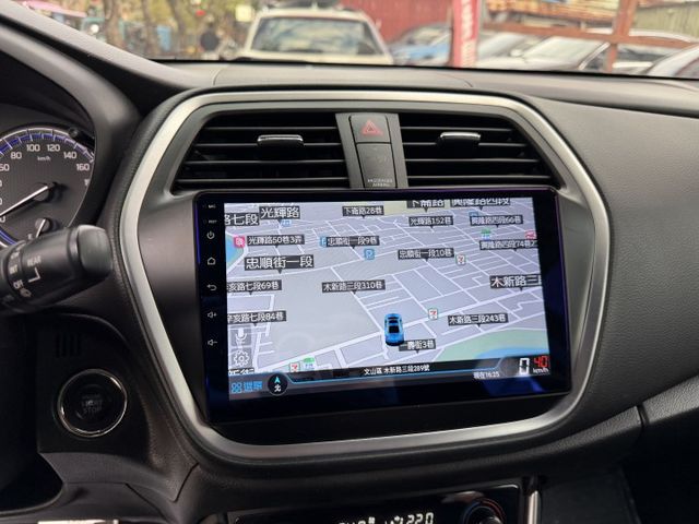 1.4渦輪 LED頭燈 防滑 六安 IKEY CARPLAY 超級滿配  第10張相片