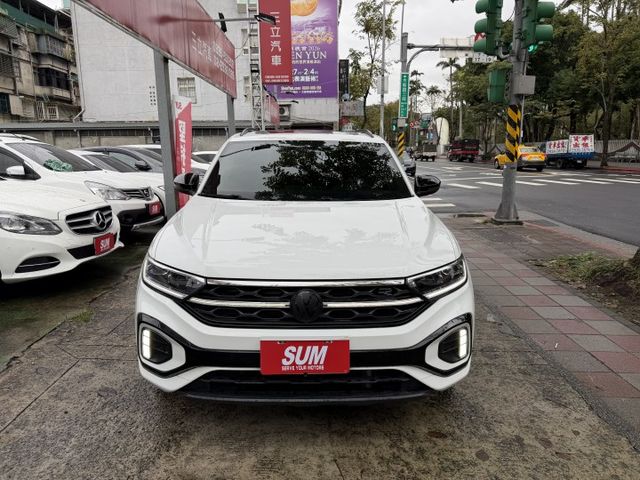 新車保固中 RLine performance 專屬R套件 小改款 超級滿配  第20張相片