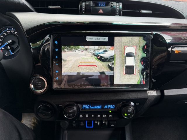 新車保固中 原廠保養 360環景 跟車系統 雙前座通風椅 柴油動力充足  第10張相片