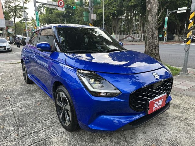 最頂級滿配! ACC跟車 360度環景系統 CarPlay 盲點偵測 hybrid 原廠保固期中 內容有詳細照片  第4張相片