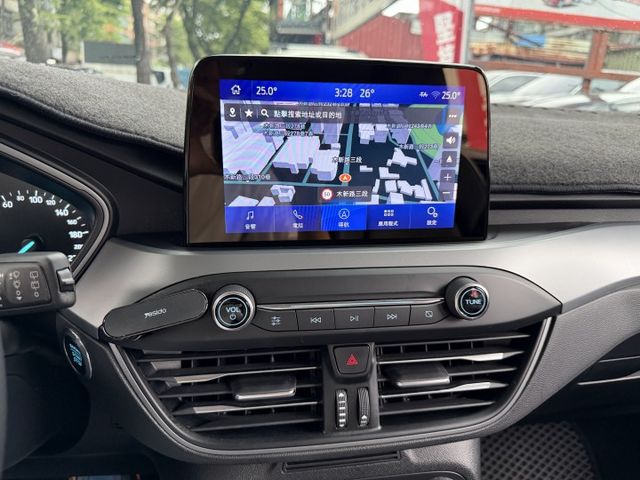 X版 Mk4.5小改款 僅跑兩萬 原廠保固中! 雙區恆溫 ACC全速域跟車 CarPlay 內容有詳細照片  第10張相片
