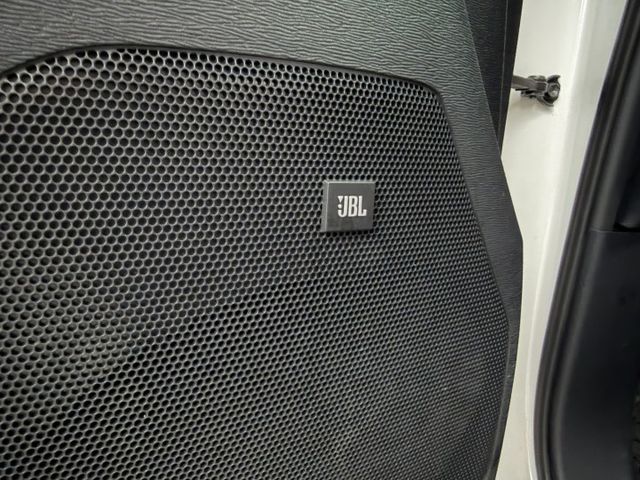 最頂級LIMITED 全台唯一AWD! 雙電動滑門 雙電動椅 JBL環繞音響 原廠保養 內容有詳細照片  第16張相片