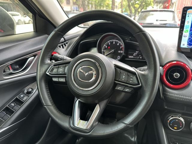 小改款! ACC全速域跟車 電子手剎車 盲點偵測 CarPlay 旗艦款  享五大保固! 內容有詳細照片  第17張相片