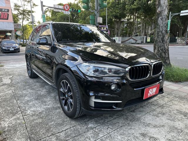 XDrive25d 總代理 全景天窗 雙電動椅 電動尾門 電子手剎車 AutoHold 內容有詳細照片  第4張相片