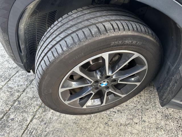 XDrive25d 總代理 全景天窗 雙電動椅 電動尾門 電子手剎車 AutoHold 內容有詳細照片  第5張相片