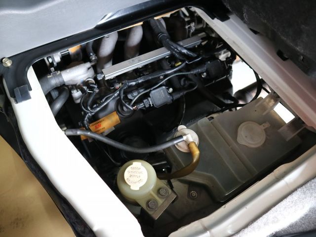 里程履約保證 冷藏箱-5度 升降尾門 行車紀錄器 倒車顯影 冷暖空調 霧燈 皮椅 胎壓偵測 賺錢載貨最佳好幫手 絕佳車況  第19張相片