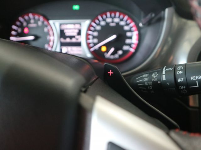 里程履約保證 最頂級渦輪4WD 換檔撥片 LED頭燈 陡坡緩降 行車紀錄器 衛星導航 i-Key 循跡防滑 自動頭燈  第12張相片
