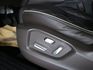 里程履約保證僅跑4萬 七人座旗艦版AWD 換檔撥片 BOSE音響 CARPLAY 三區恆溫 電動尾門/天窗/座椅 抬顯  第9張縮圖
