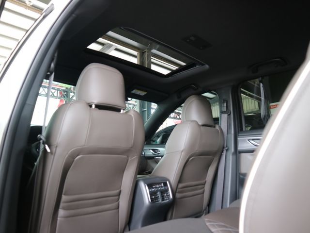 里程履約保證僅跑4萬 七人座旗艦版AWD 換檔撥片 BOSE音響 CARPLAY 三區恆溫 電動尾門/天窗/座椅 抬顯  第11張相片