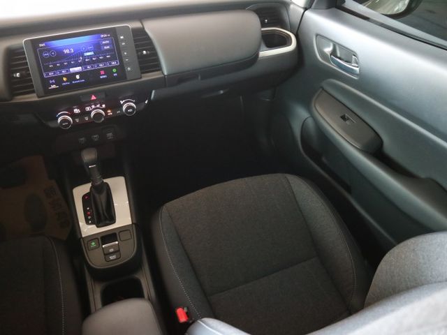 里程履約保證僅跑1萬 油電款原廠保固 盲點 車道偏離 ACC CARPLAY iKey ECO節能 LED頭燈 循跡防滑  第10張相片
