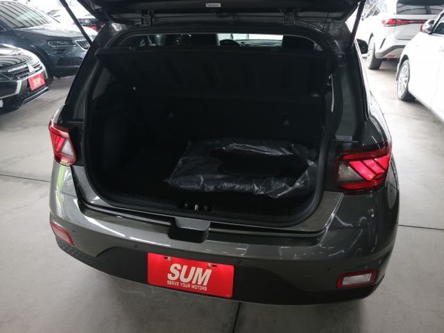 里程履約保證僅跑3萬 B款 盲點 車道偏離 前後行車紀錄器 倒車顯影 衛星導航 定速 CARPLAY 胎壓顯示 iKey  第5張相片