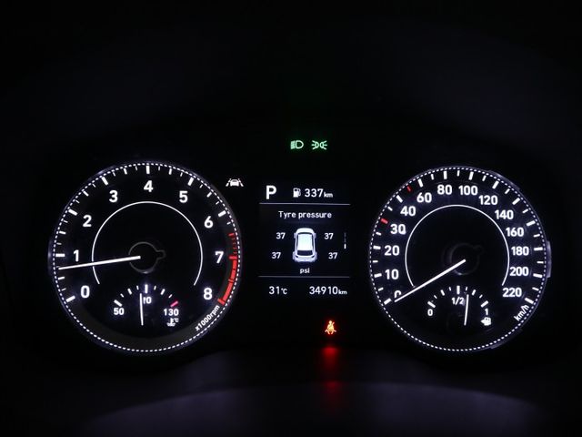 里程履約保證僅跑3萬 B款 盲點 車道偏離 前後行車紀錄器 倒車顯影 衛星導航 定速 CARPLAY 胎壓顯示 iKey  第11張相片