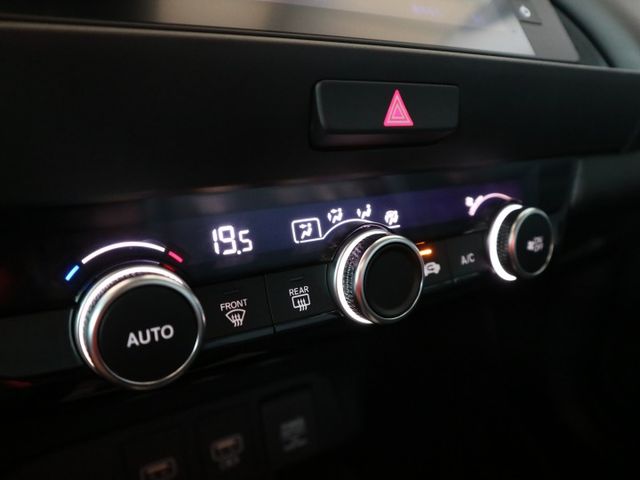 里程履約保證僅跑1萬 油電款原廠保固 盲點 車道偏離 ACC CARPLAY iKey ECO節能 LED頭燈 循跡防滑  第14張相片