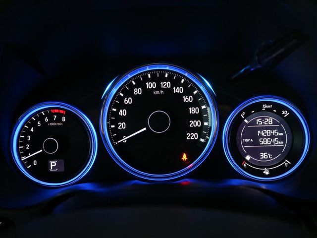 里程履約保證 一手車頂級VTIS版 LED日行燈 衛星導航 倒車顯影 行車紀錄器 後出風口 換檔撥片 ECO節能 TCS  第12張相片