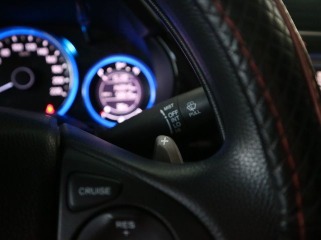 里程履約保證 一手車頂級VTIS版 LED日行燈 衛星導航 倒車顯影 行車紀錄器 後出風口 換檔撥片 ECO節能 TCS  第13張相片