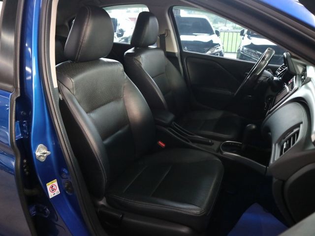 里程履約保證 一手車頂級VTIS版 LED日行燈 衛星導航 倒車顯影 行車紀錄器 後出風口 換檔撥片 ECO節能 TCS  第19張相片