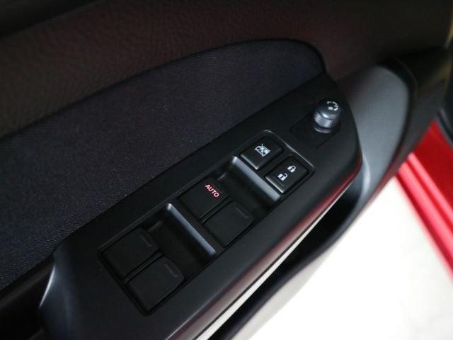 ※限量送影音系統※里程履約保證 電動窗 冷暖空調 行車紀錄器 頭燈水平調整 優質市區代步好車 省油省稅 超小迴轉半徑  第7張相片