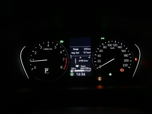 里程履約保證僅跑5千 頂級P版原廠保固 LED日行燈/頭燈/尾燈 換檔撥片 CARPLAY 後出風口 倒車顯影 電動尾門  第12張相片