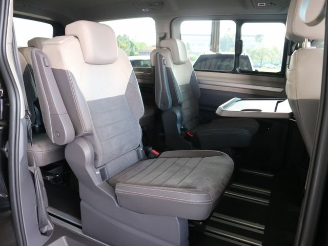 里程履約保證僅跑1萬 全新改款 電動尾門 LED頭燈/日行燈/尾燈 自動停車 CARPLAY 盲點 車道偏離 電熱座椅  第18張相片