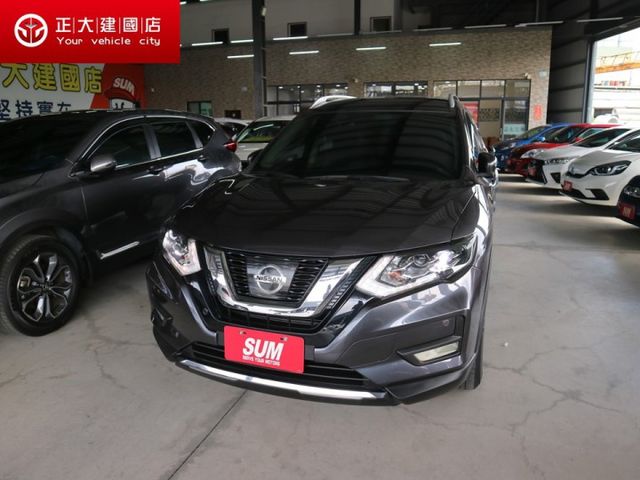 里程履約保證 頂級智行版 電動尾門 ACC 盲點 車道偏離 環景 導航 後出風口 LED頭燈/日行燈/尾燈 行車紀錄器  第1張相片