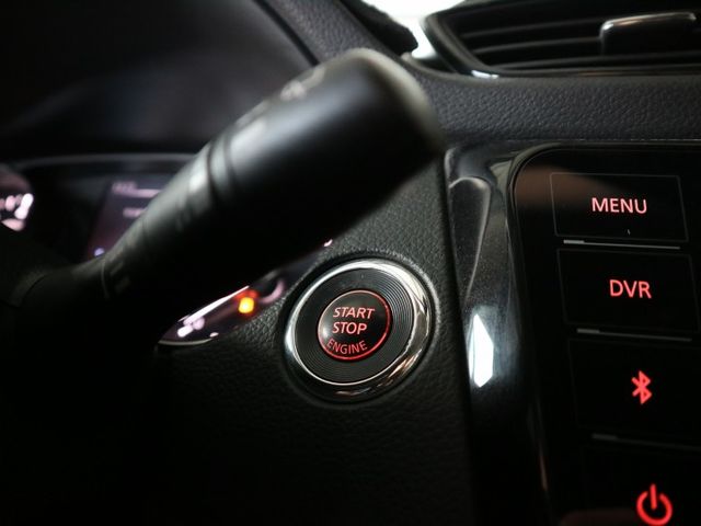 里程履約保證 頂級智行版 電動尾門 ACC 盲點 車道偏離 環景 導航 後出風口 LED頭燈/日行燈/尾燈 行車紀錄器  第17張相片