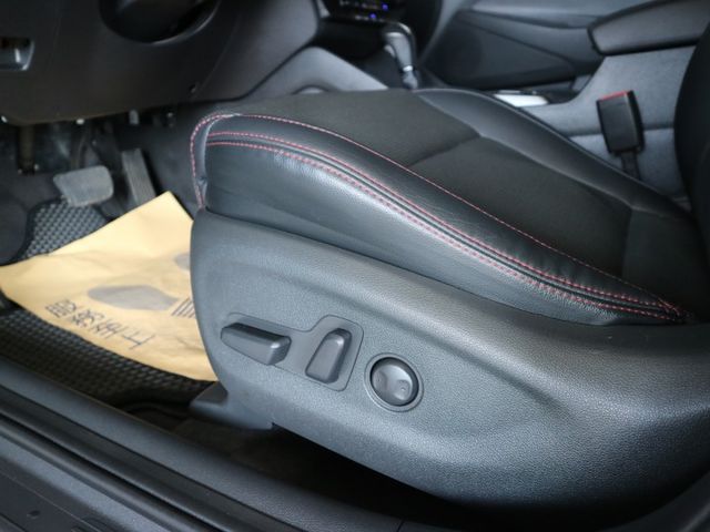 里程履約保證僅跑7萬 頂級尊貴型 全景天窗 LED日行燈/頭燈 電動座椅 盲點偵測 衛星導航 倒車顯影 i-K 陡坡緩降  第8張相片