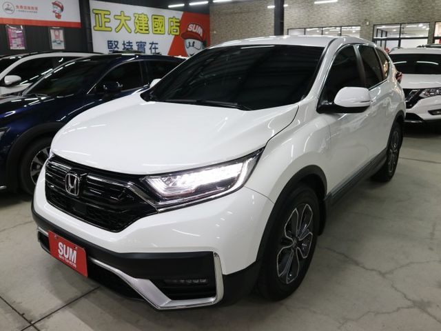 里程履約保證僅跑5萬 電動尾門 LED頭燈/日行燈/尾燈 車道偏離 ACC 換檔撥片 i-Key CARPLAY 導航  第2張相片