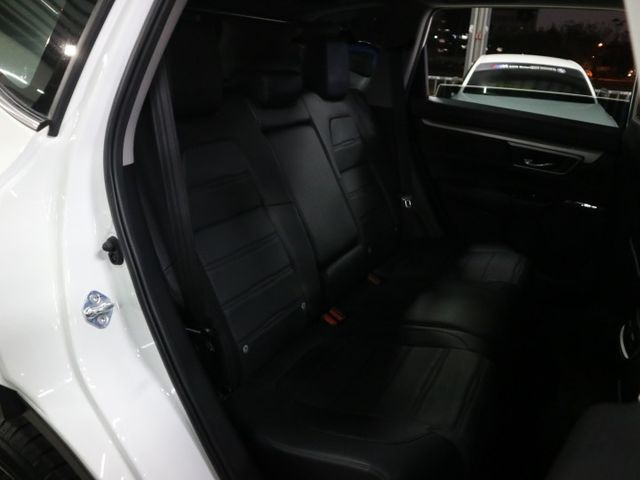 里程履約保證僅跑5萬 電動尾門 LED頭燈/日行燈/尾燈 車道偏離 ACC 換檔撥片 i-Key CARPLAY 導航  第18張相片