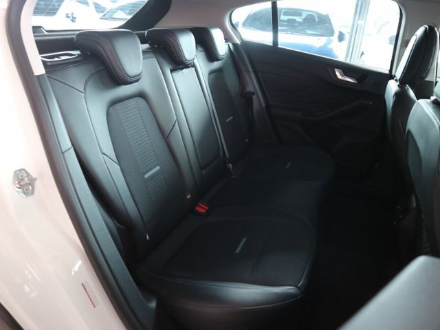 里程履約保證僅跑3萬 任性版 B&O音響 ACC 抬顯 行車紀錄器 盲點 電動椅 倒車顯影 導航 LED頭/日行/尾燈  第18張相片