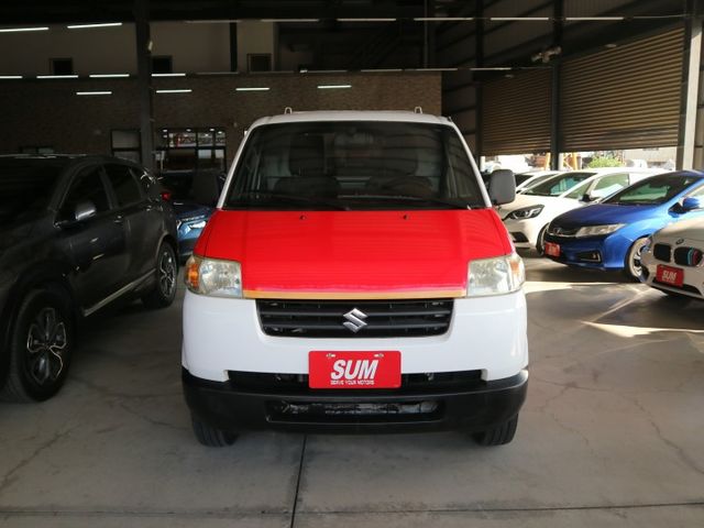 里程履約保證 升降尾門 衛星導航 倒車顯影 行車紀錄器 電動窗 冷暖空調 藍芽通訊 皮椅 賺錢/載貨最佳好夥伴 絕佳車況  第5張相片