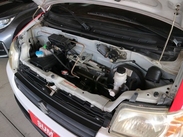 里程履約保證 升降尾門 衛星導航 倒車顯影 行車紀錄器 電動窗 冷暖空調 藍芽通訊 皮椅 賺錢/載貨最佳好夥伴 絕佳車況  第20張相片