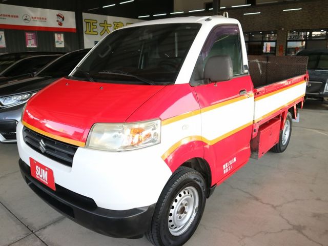 里程履約保證 升降尾門 衛星導航 倒車顯影 行車紀錄器 電動窗 冷暖空調 藍芽通訊 皮椅 賺錢/載貨最佳好夥伴 絕佳車況  第2張相片