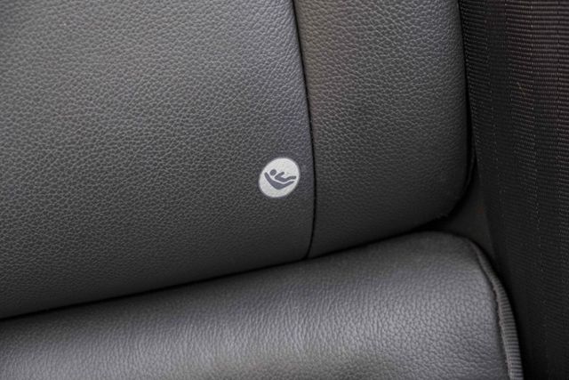 2017年 V60 D4安全旗艦版 天窗 都會安全防護 升級安卓影音 電動椅 HID頭燈 ACC跟車 僅跑9萬多公里  第18張相片