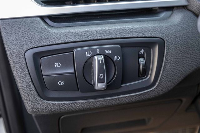 2016年 X1 SDRIVE20I頂級版 全景天窗 8速手自排 定速 LED頭燈 電動尾門 倒車顯影 僅跑7萬多  第14張相片