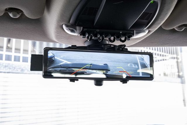 Mini Countryman One版 可愛外形 總代理  HID頭燈 6氣囊 電子後視鏡 倒車顯示 僅跑11萬公里  第20張相片