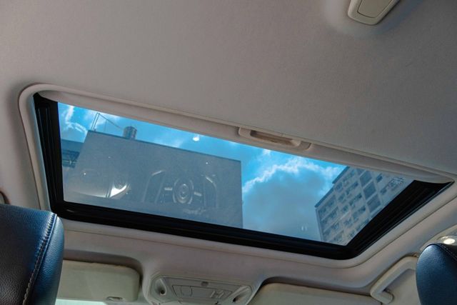 2015年 FOCUS 5D 2.0柴油頂級運動版 優質代步車 天窗 恆溫 定速 方向盤快控鍵 僅跑9萬多公里 原廠保養  第20張相片