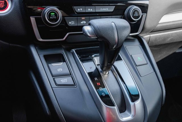 2020年 CRV VTi-S版 舒適家庭用車 盲點監測 ACC跟車 車道偏移輔助 AHB頭燈切換 6氣囊 後座出風口  第18張相片