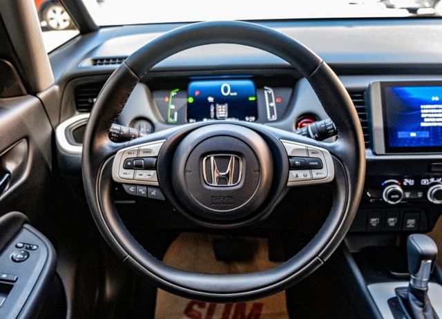 e:HEV油電版 年份新車況佳 油耗表現優異 I-KEY 盲點偵測 ACC跟車 行人警示 車道維持 原廠保固中  第10張相片
