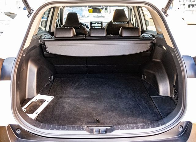 2022年領 躍野冒險版 4WD 運動化車頂架 電尾門 TSS2.0 衛星導航 360環景 運動化消光黑鋁圈 加高懸吊  第9張相片