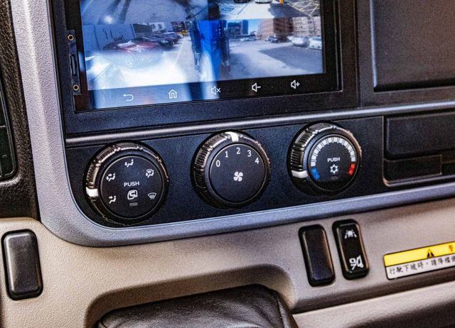 堅達框式長軸手排貨車 原廠5頓加裝四路行車監控 倒車雷達 自動大燈 車道偏離警示 可開發票 原廠保養  第12張相片