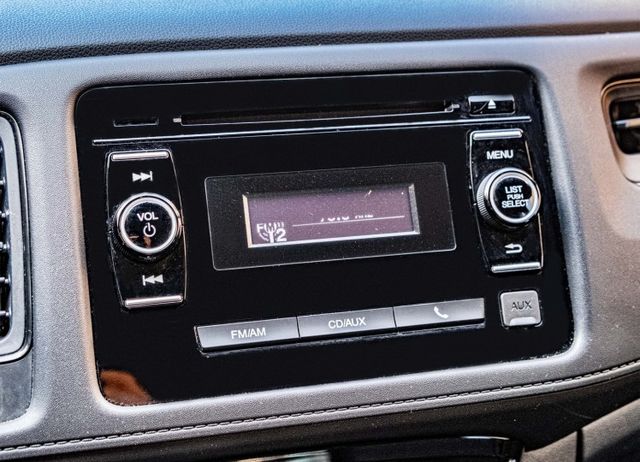 VTi-S版 定速巡航 LED日行燈 觸控恆溫空調 換檔快撥 6顆安全氣囊 倒車雷達 I-Key 僅跑4萬多公里  第14張相片