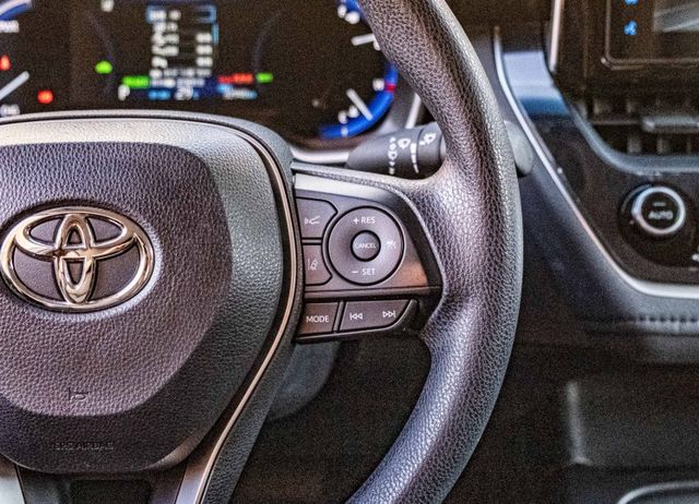 油電尊爵版 ACC全速域跟車 I-KEY 恆溫空調 7顆安全氣囊 PCS預警防護 車道循跡輔助 倒車雷達  第12張相片