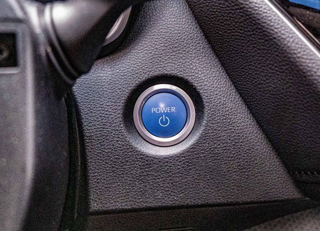 油電尊爵版 ACC全速域跟車 I-KEY 恆溫空調 7顆安全氣囊 PCS預警防護 車道循跡輔助 倒車雷達  第18張相片