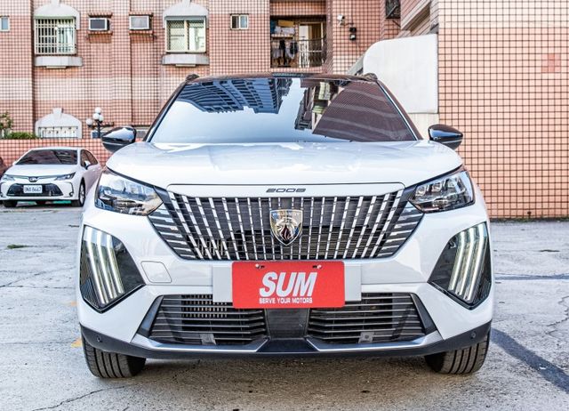 小改款2008 GT版 盾牌廠徽 新車價125萬 獅爪日行燈 倒車顯影 環景系統 僅跑5千 原廠保固中  第2張相片