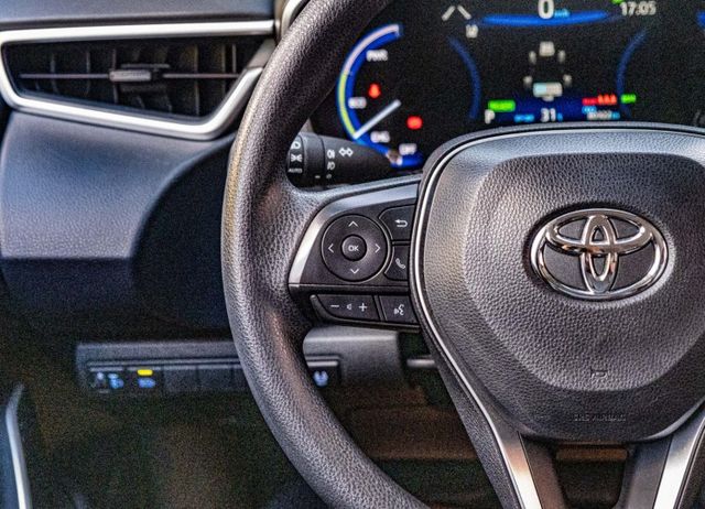 2022年式 油電尊爵版 ACC全速域 I-KEY 恆溫空調 7顆安全氣囊 倒車顯影 盲點偵測 原廠保固中  第11張相片