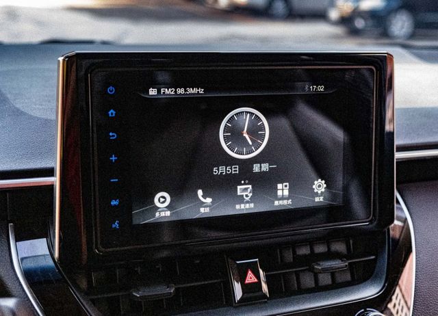 2022年式 油電尊爵版 ACC全速域 I-KEY 恆溫空調 7顆安全氣囊 倒車顯影 盲點偵測 原廠保固中  第13張相片