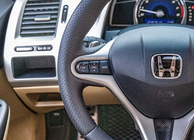 CIVIC1.8 EX-S 方向盤音控 升級安卓主機 衛星導航 倒車顯影 優質代步⾞⼜來了要買的動作要快只有⼀台  第11張相片
