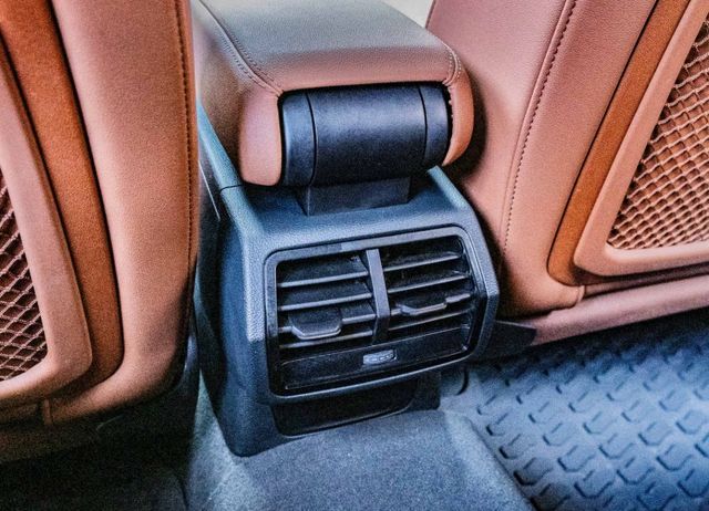 Sportback 35 TFSI版 ACC跟車 數位儀表 倒車顯影 雙區恆溫 選配抬顯及真皮跑車座椅 原廠保固中  第19張相片