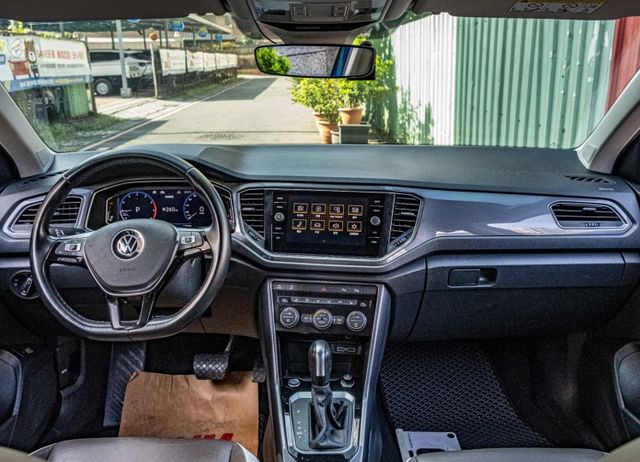 Style Design版 自動停車 電動尾門 倒車顯影 盲點偵測 ACC跟車 車道維持及偏移 全原廠保養  第6張相片